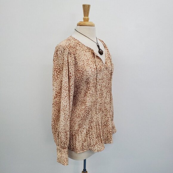 Simply Vera Vera Wang Womens Pleated Split Neck Top Blouse Plus Size 2XL Beige - Picture 2 of 15